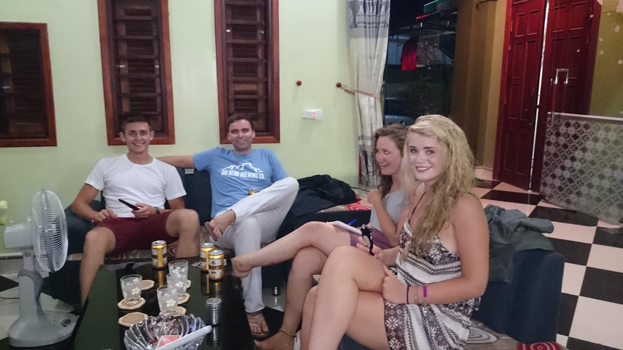 Backpackers Hotel Ha Tinh Zewnętrze zdjęcie