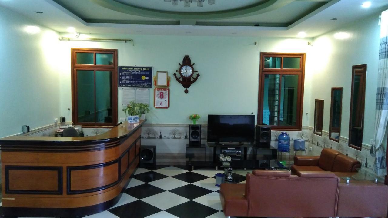 Backpackers Hotel Ha Tinh Zewnętrze zdjęcie