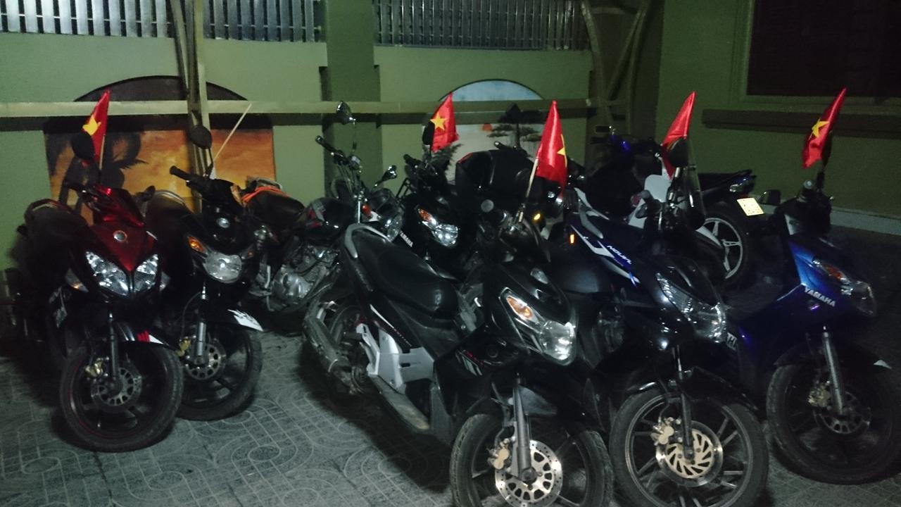 Backpackers Hotel Ha Tinh Zewnętrze zdjęcie